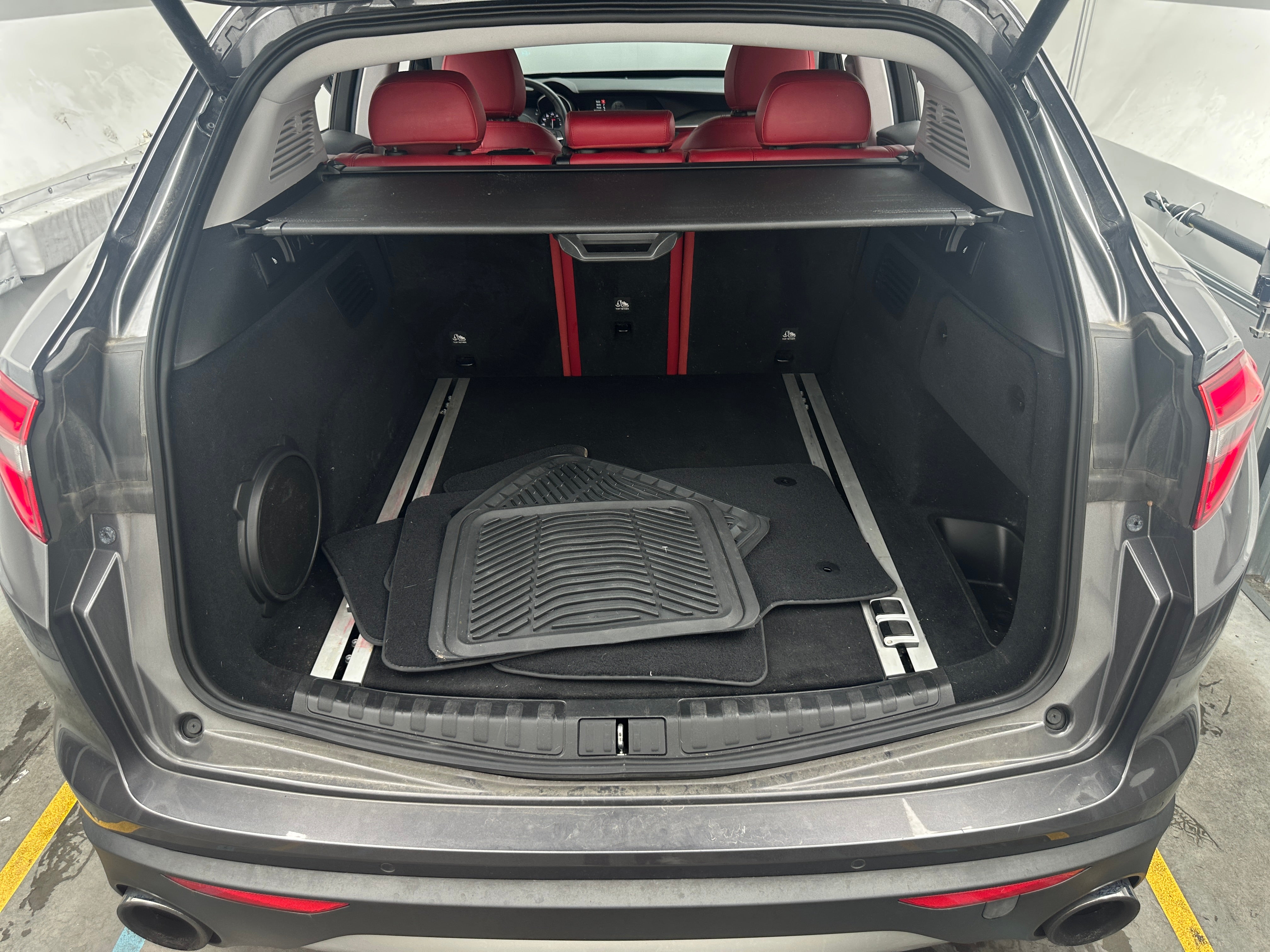 alfa romeo stelvio 2018 ZASFAKBNXJ7B76680 image alfa romeo stelvio 2018 ZASFAKBNXJ7B76680 image